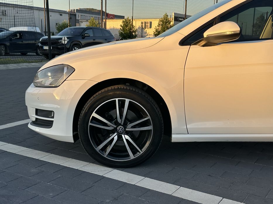 Volkswagen Golf 7 2.0 TDI 2013 рік
