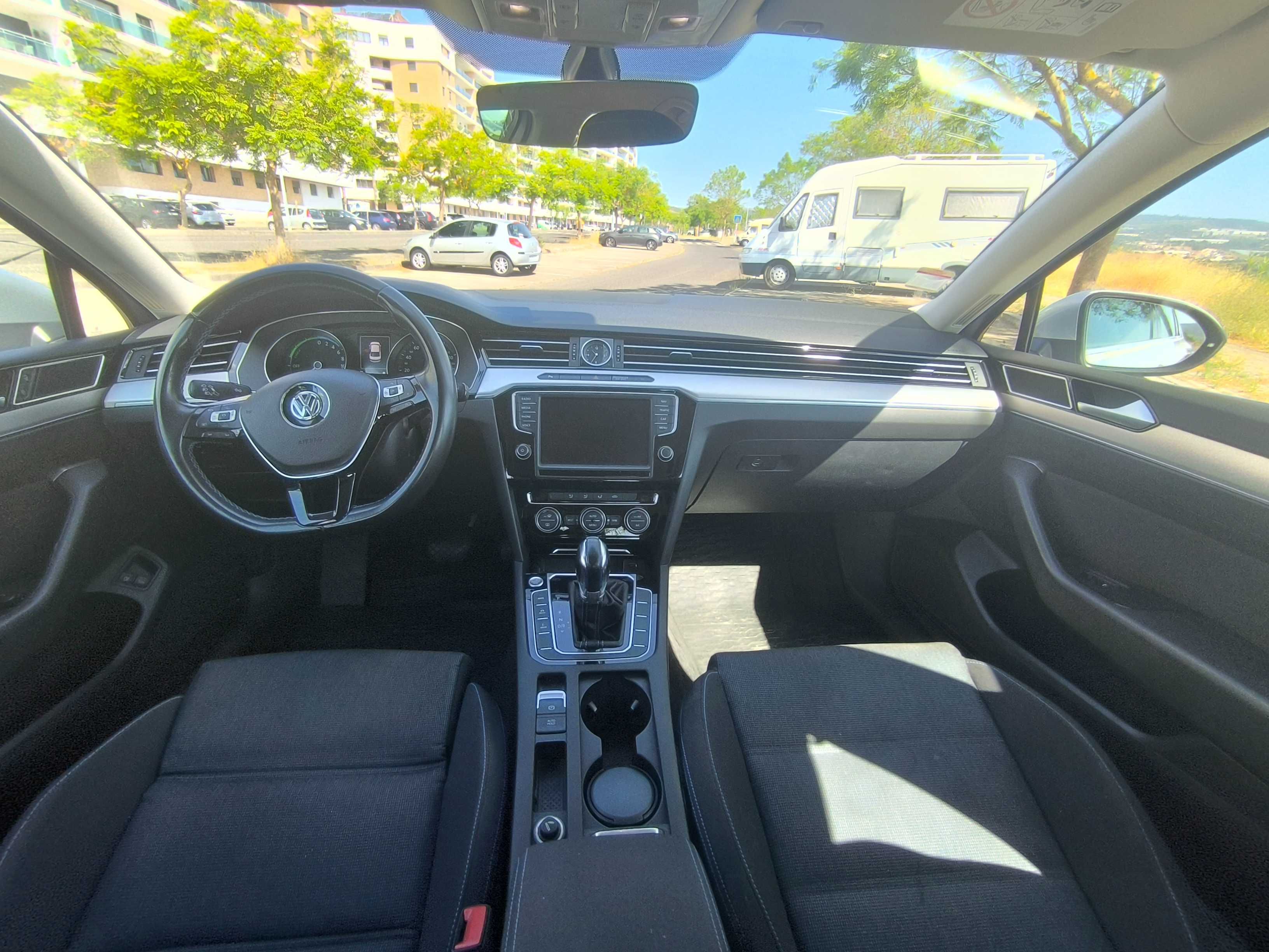 Volkswagen Passat GTE Híbrido Plug-In 2017 Excelente Estado 147.000km