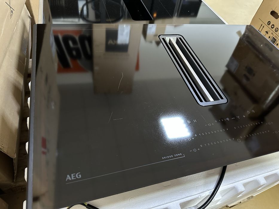 Nowa płyta indukcyjna z okapem AEG XCD6847AB, sklep 7 tys
