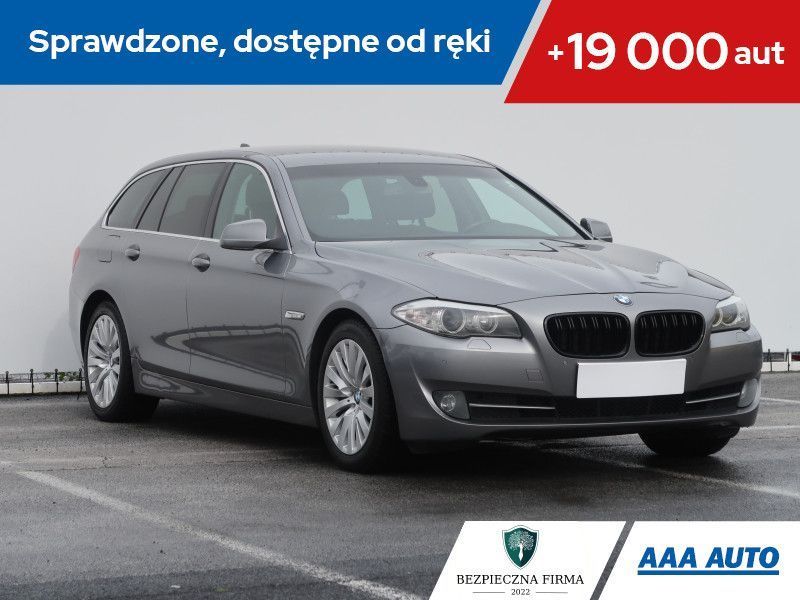 BMW Seria 5 520d, 184 KM, Klimatronic, Tempomat, Parktronic