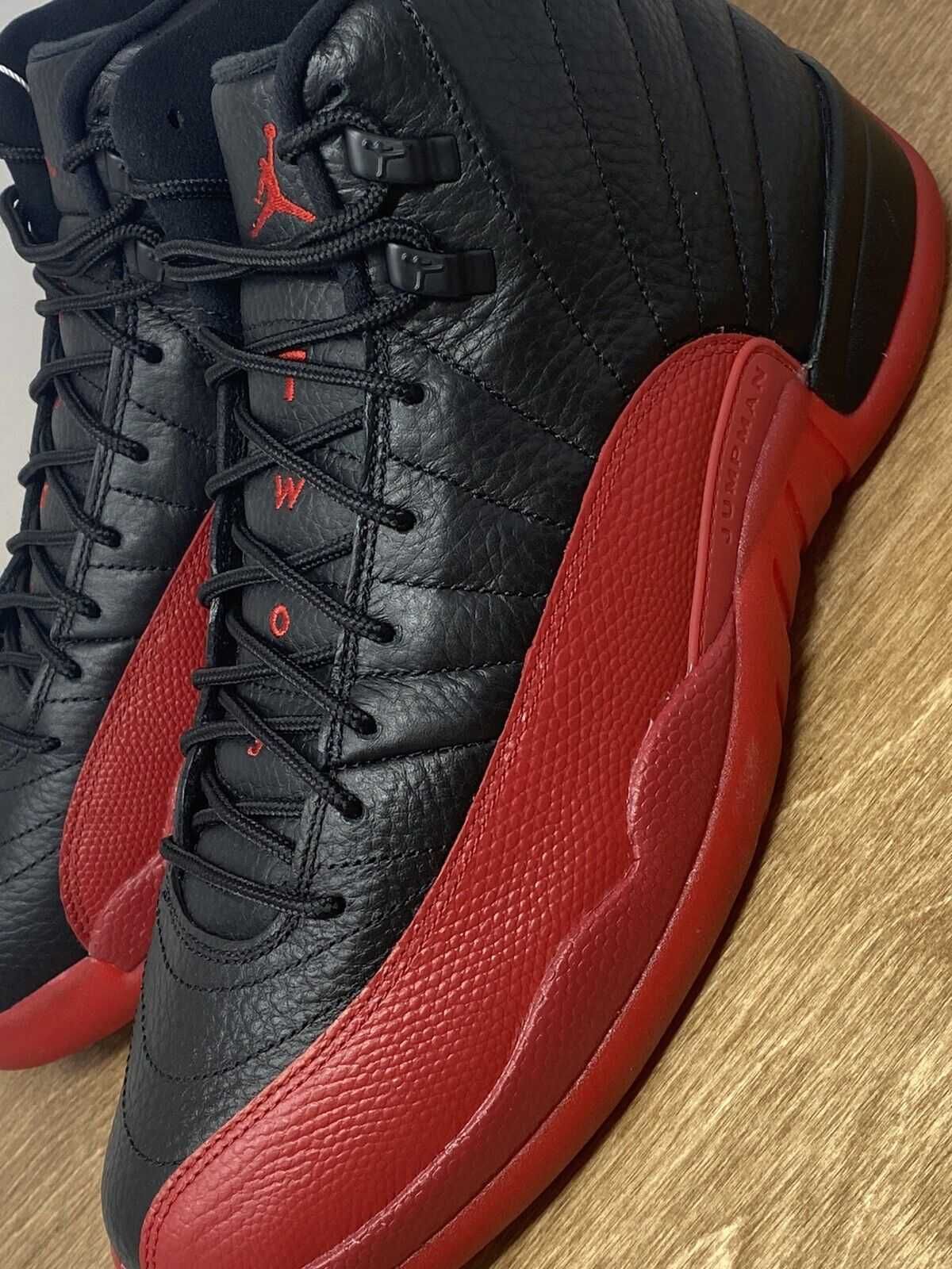 US10,5 - Оригинал Air Jordan 12 Retro "Flu Game"