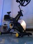 Rower Stacjonarny spiningowy SW7200 HMS premium