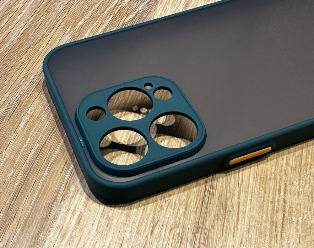 Etui matowe silikonowe iPhone 15 PRO MAX ciemnozielone