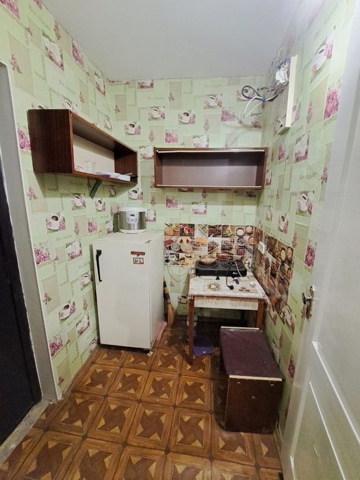 Продается комната в общежитии  пр.Центральный (Садовая)