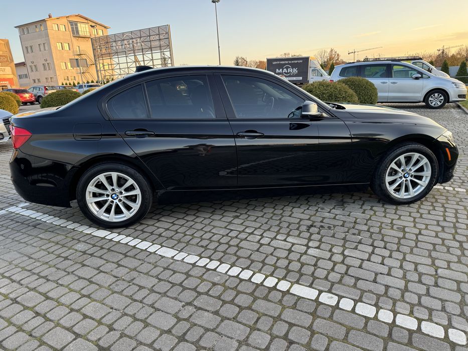BMW F30 2016р. 11000$ Терміново