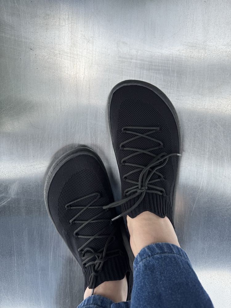 Barefoot (босоногі, анатомічні) легкі кросівки Froddo Light black