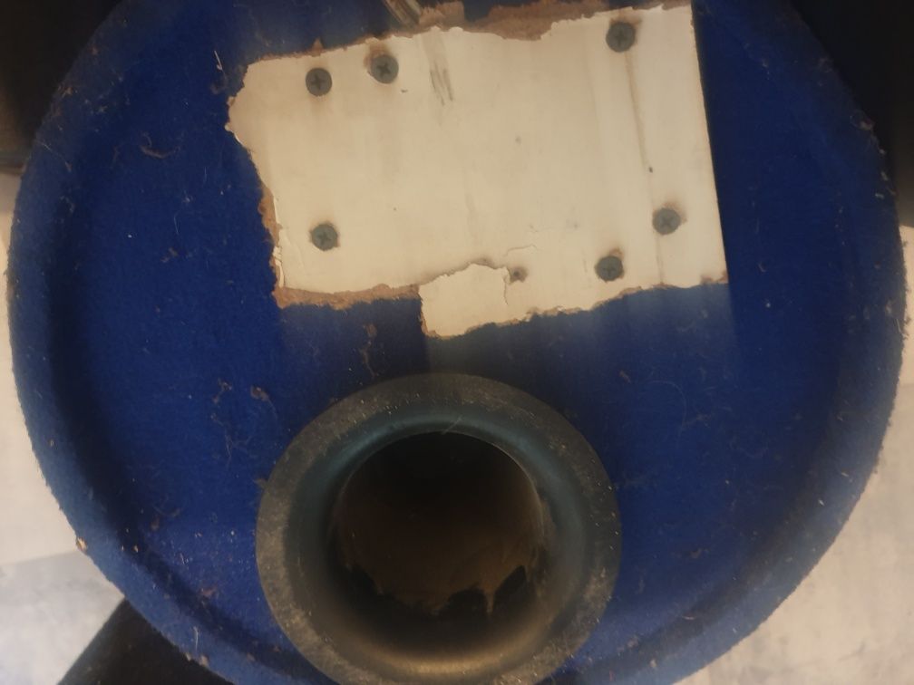 Subwoofer tuba do samochodu