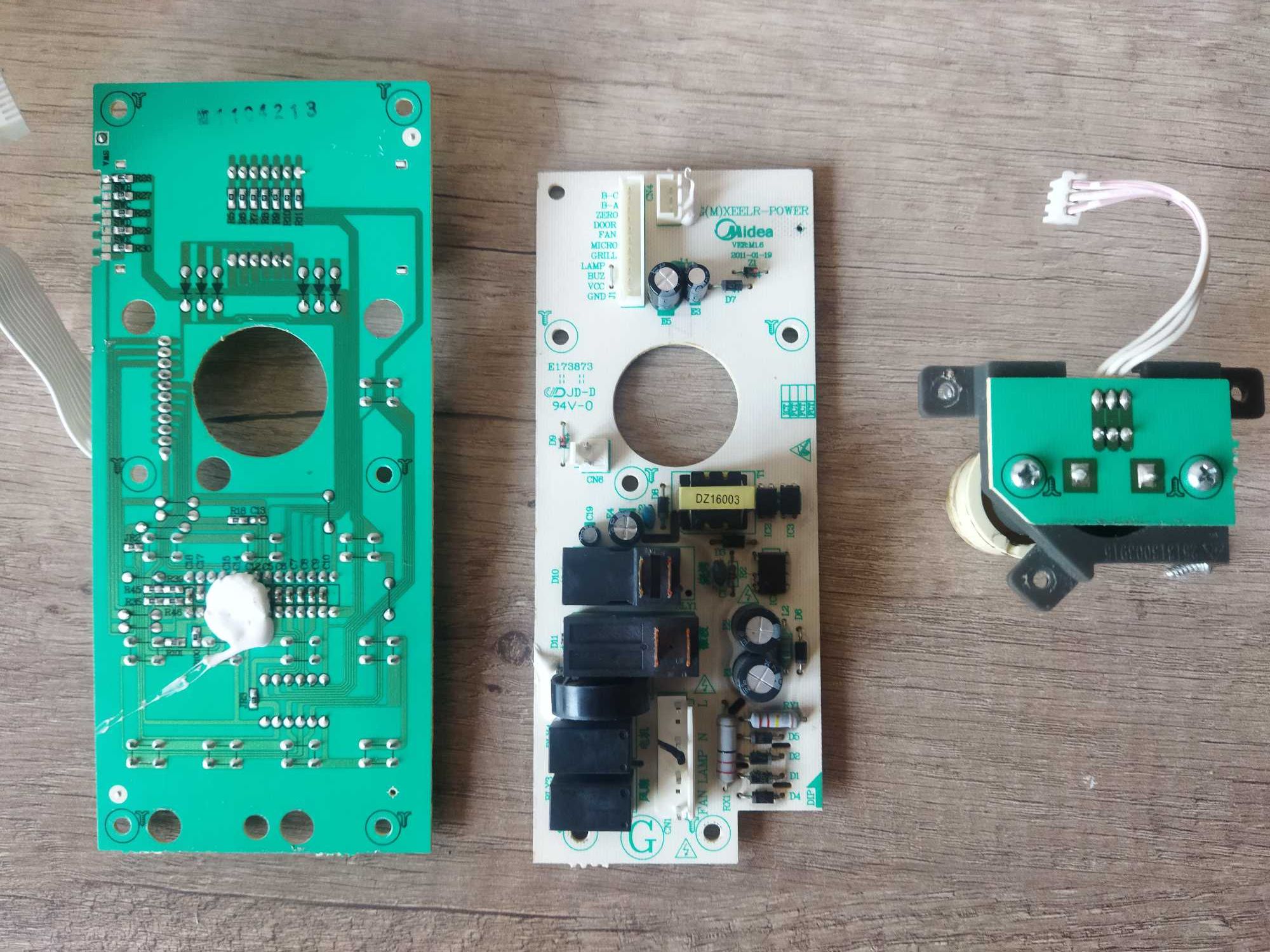 Панель(платы) управления микроволновки Bosch HMT84G421.
