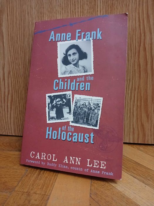 C. A. Lee "Anne Frank and the Children of the Holocaust" (eng)