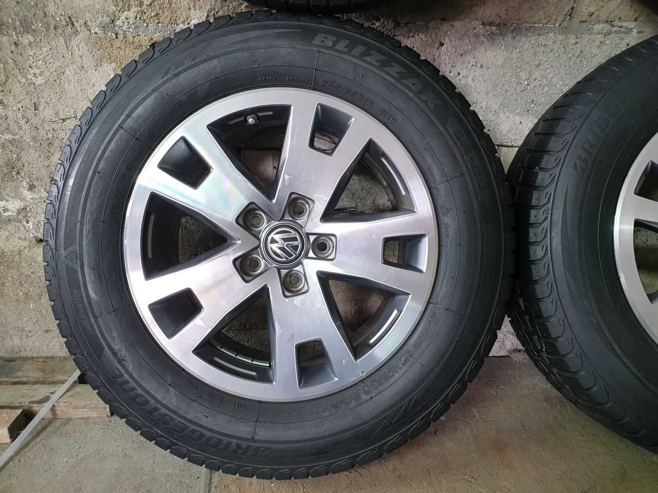 Felgi alu VW Amarok T5 T6 Multivan R17 5x120 opony 245/65R17 5mm
