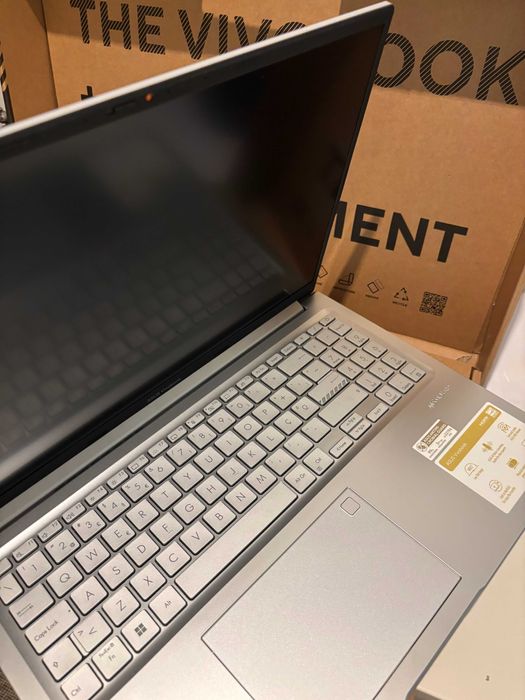 Portátil ASUS Vivobook F1605Za