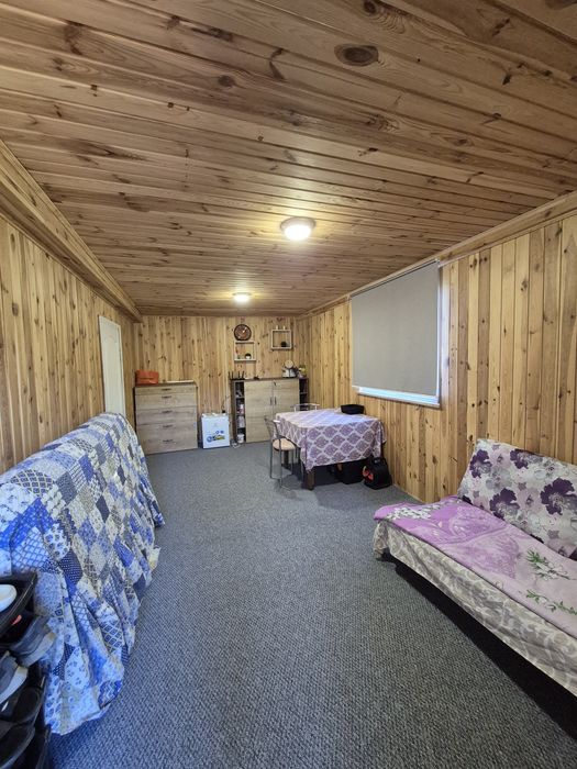 Дача для сімейного та активного відпочинку біля води