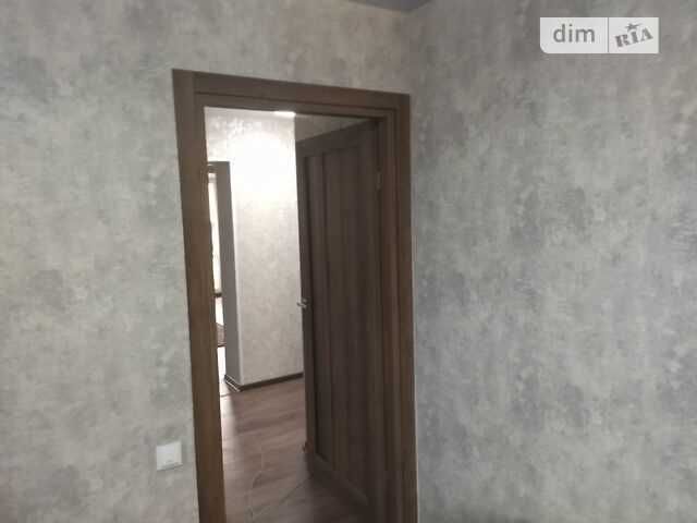 3к! квартира, Поділ, 5/10 пов, 73 м2, цегла, косметика, роздільні кімн