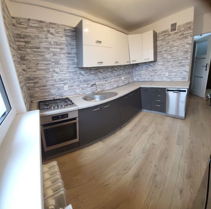 Wynajmę Mieszkanie z garażem  po generalnym remoncie.