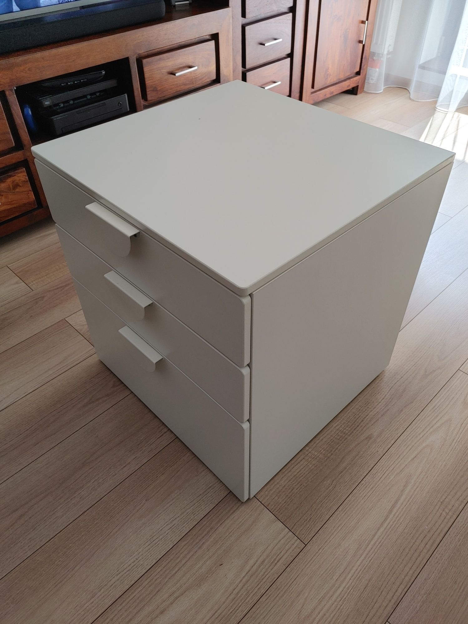 Komoda szafka Ikea Smastad Platsa 3 szuklady
