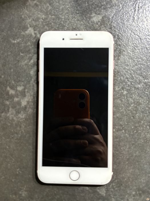Iphone 7plus Rose Gold ТОРГ