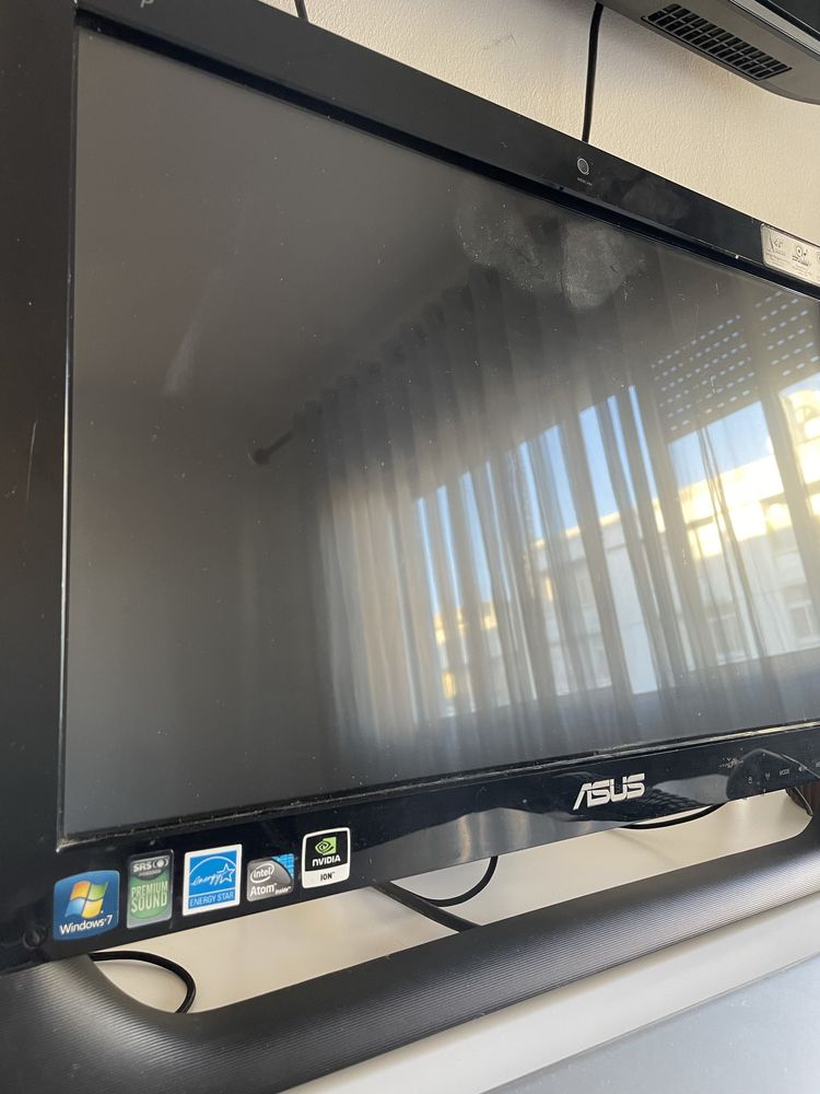 Asus - Desktop Touch