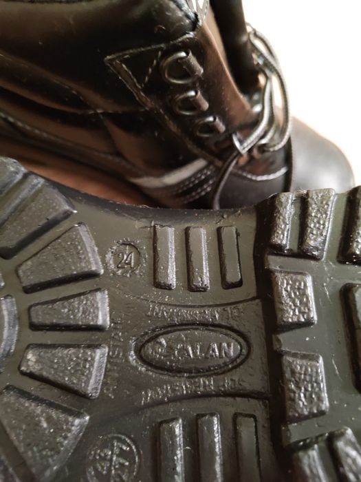 Рабочие ботинки новые размер 43