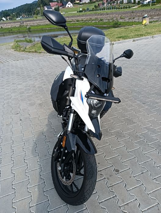 Barton Grand Tourer 125