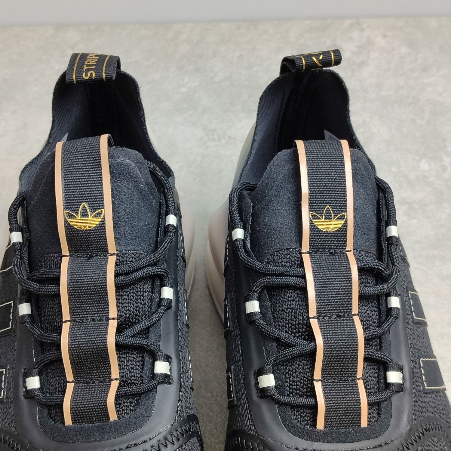 Кросівки Adidas NMD GY4189 ОРИГІНАЛ 100% 40,5 розмір