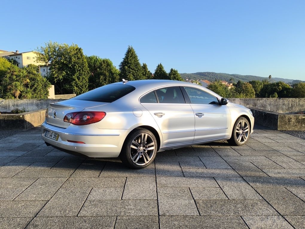 Volkswagen Passat CC 2.0 tdi