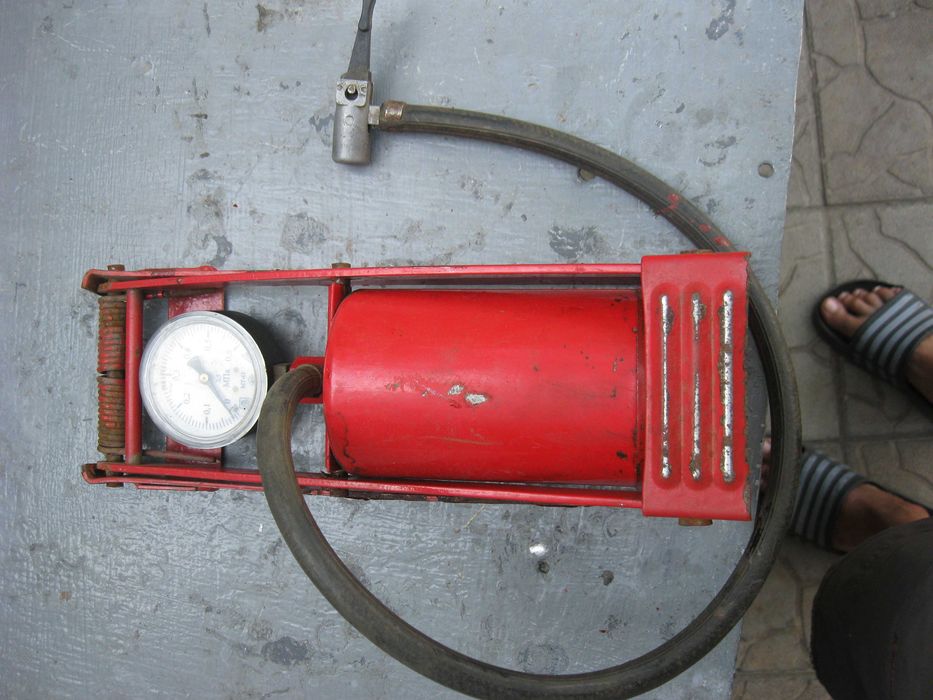 Продам насос ножной