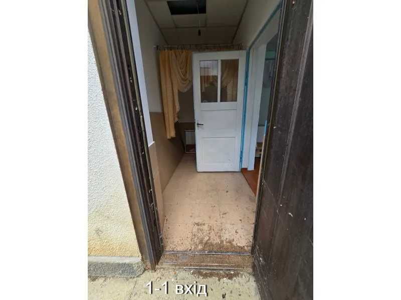 ПРОДАЖ - Нежитлова будівля, загальною площею 52,9 м2  с.Завадівка