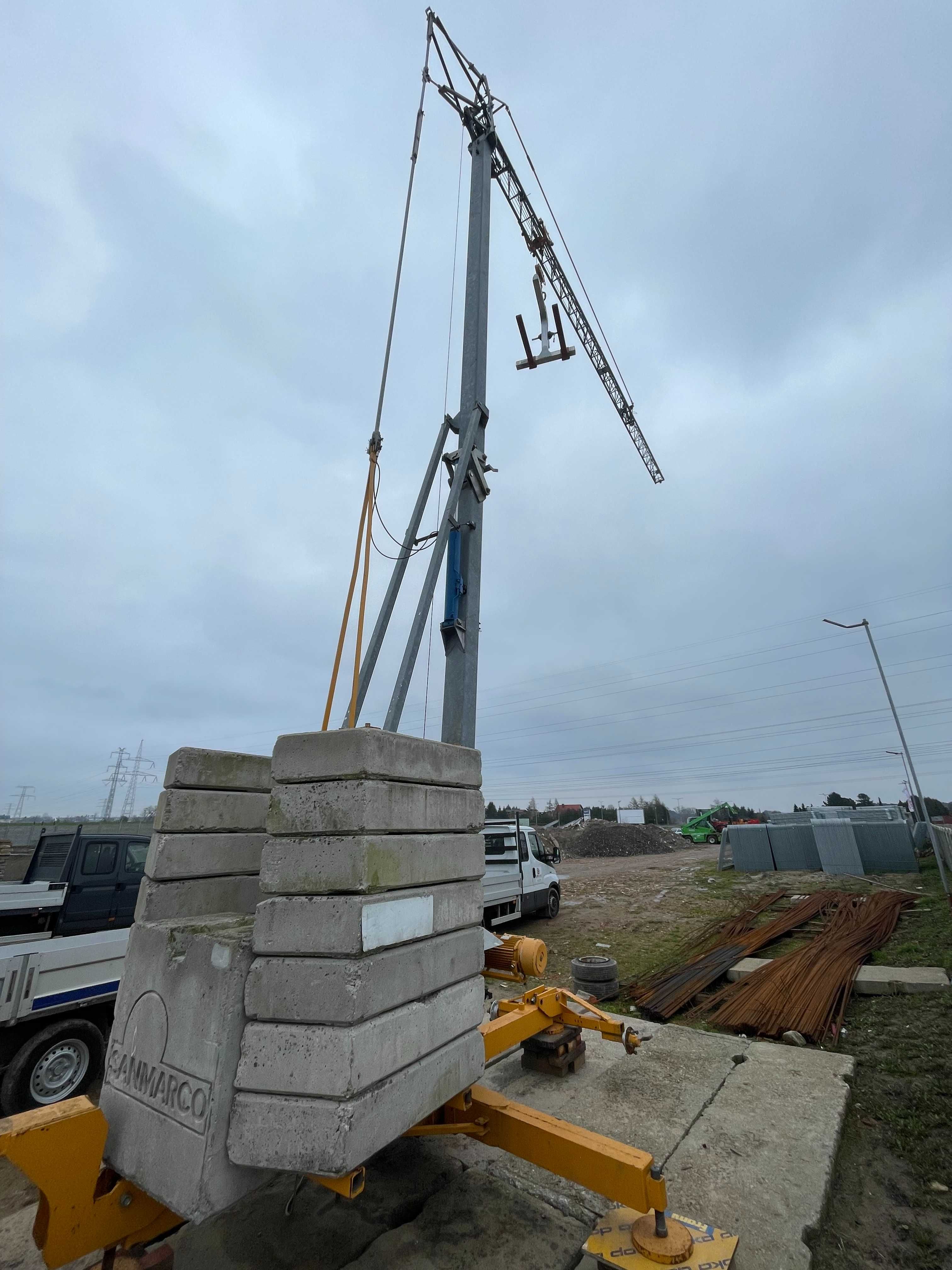 Dźwig żuraw budowlany San Marco 12x12 UDT wciągarka 230V Osie jezdne