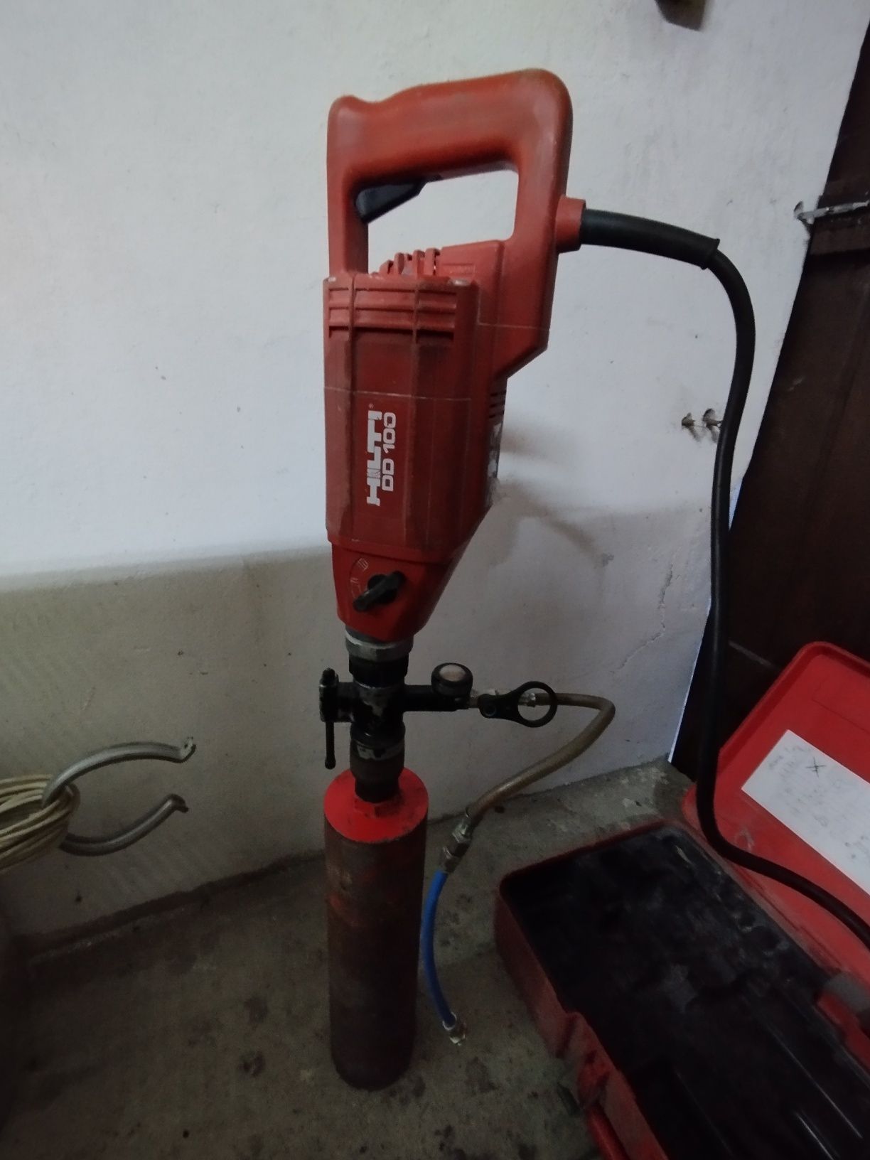 Wiertnica Hilti DD 100