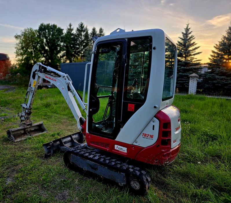 Minikoparka Takeuchi TB 216 Powertilt 2018 rok mały przebieg Rozsuwane