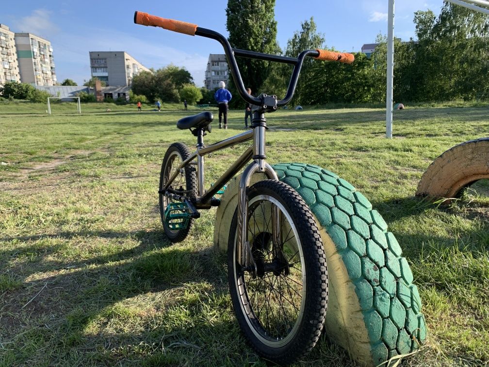 Продам велосипед bmx