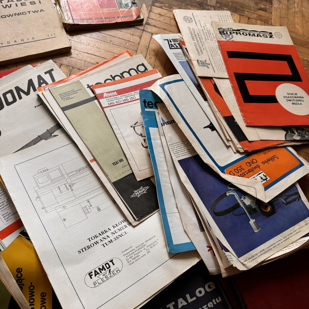 Stare katalogi inżynieryjne budowlane techniczne ZREMB polon prl antyk