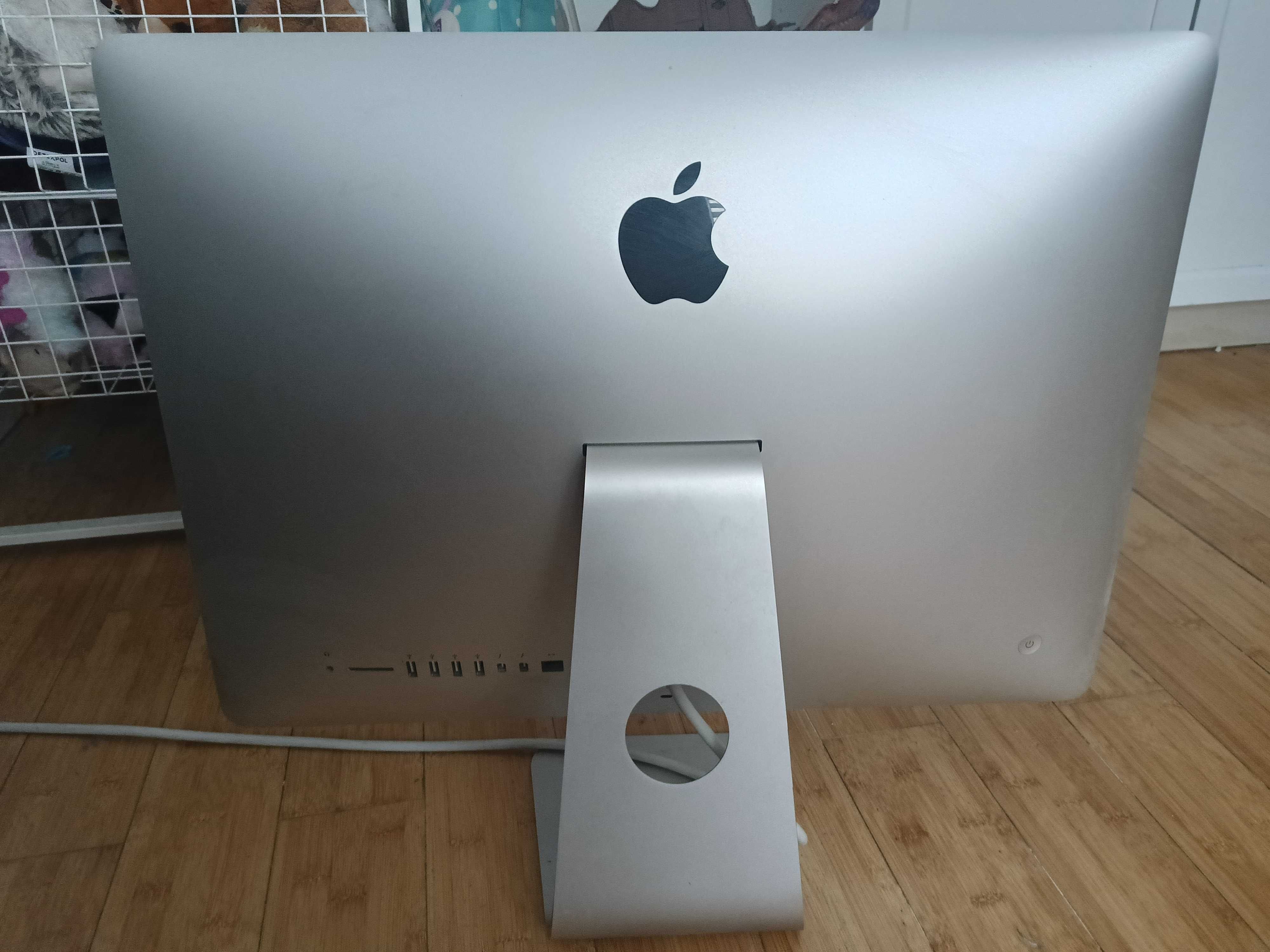 iMac 21" (Late2013)