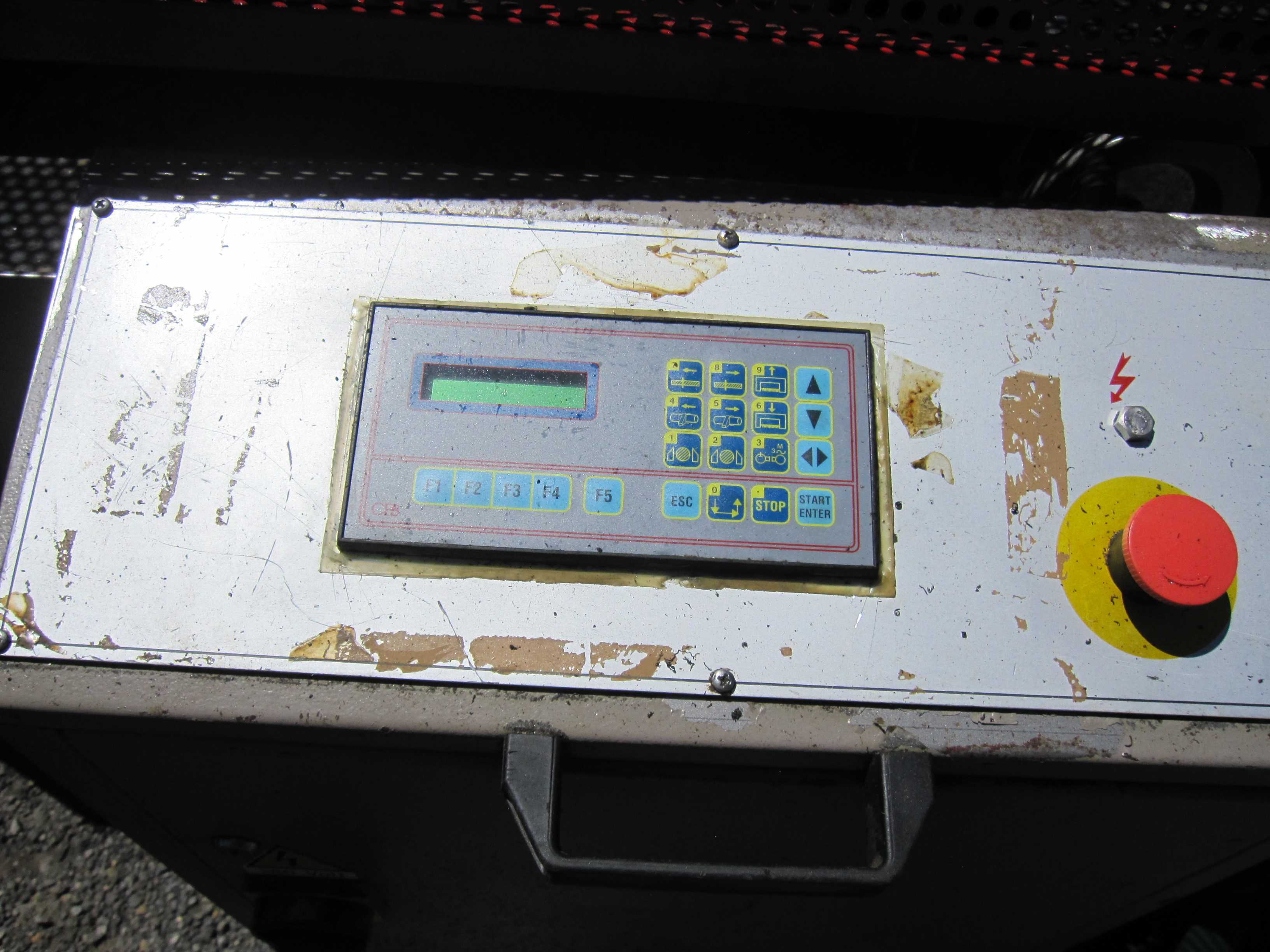 Piła przecinarka taśmowa do metalu BIANCO 350 automat