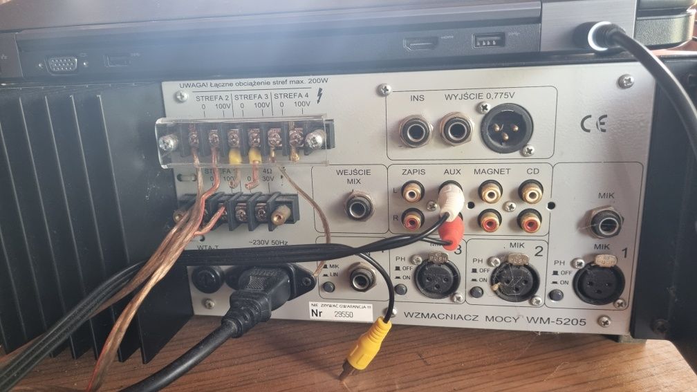Wzmacniacz mocy WM 5205 + 8 głośników