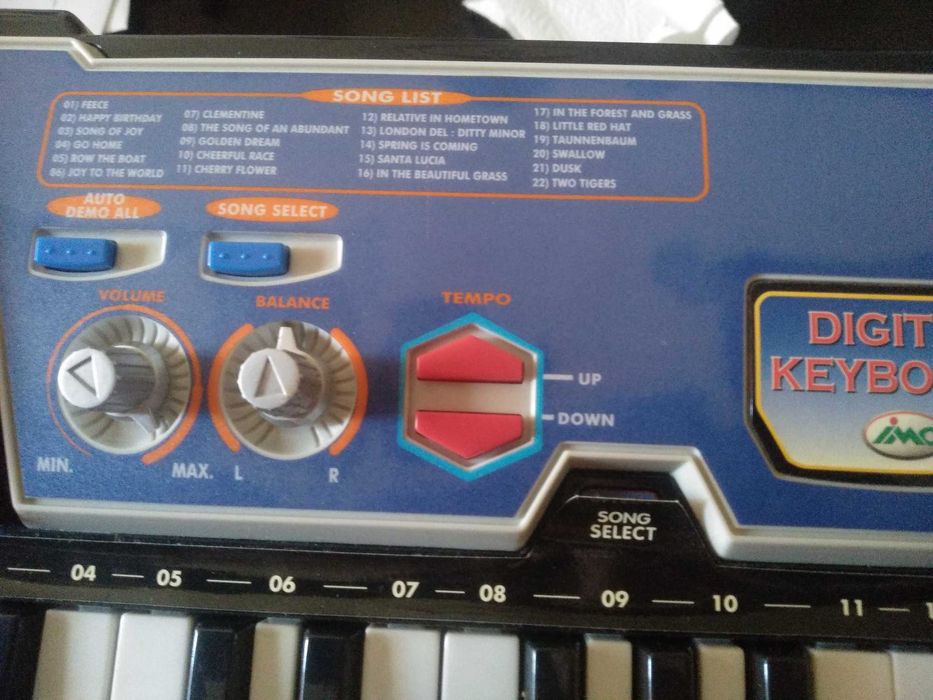 Teclado electrónico IMC 3 octavas