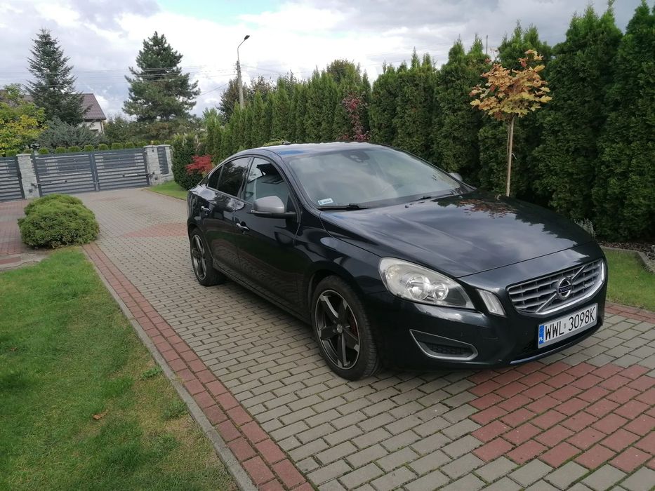 Volvo S60 2.0D moc 163 km Stan bardzo dobry