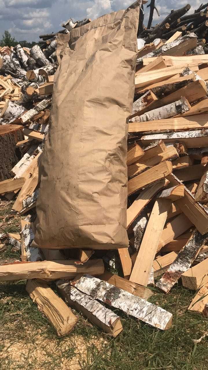 Деревне вугілля для гриля