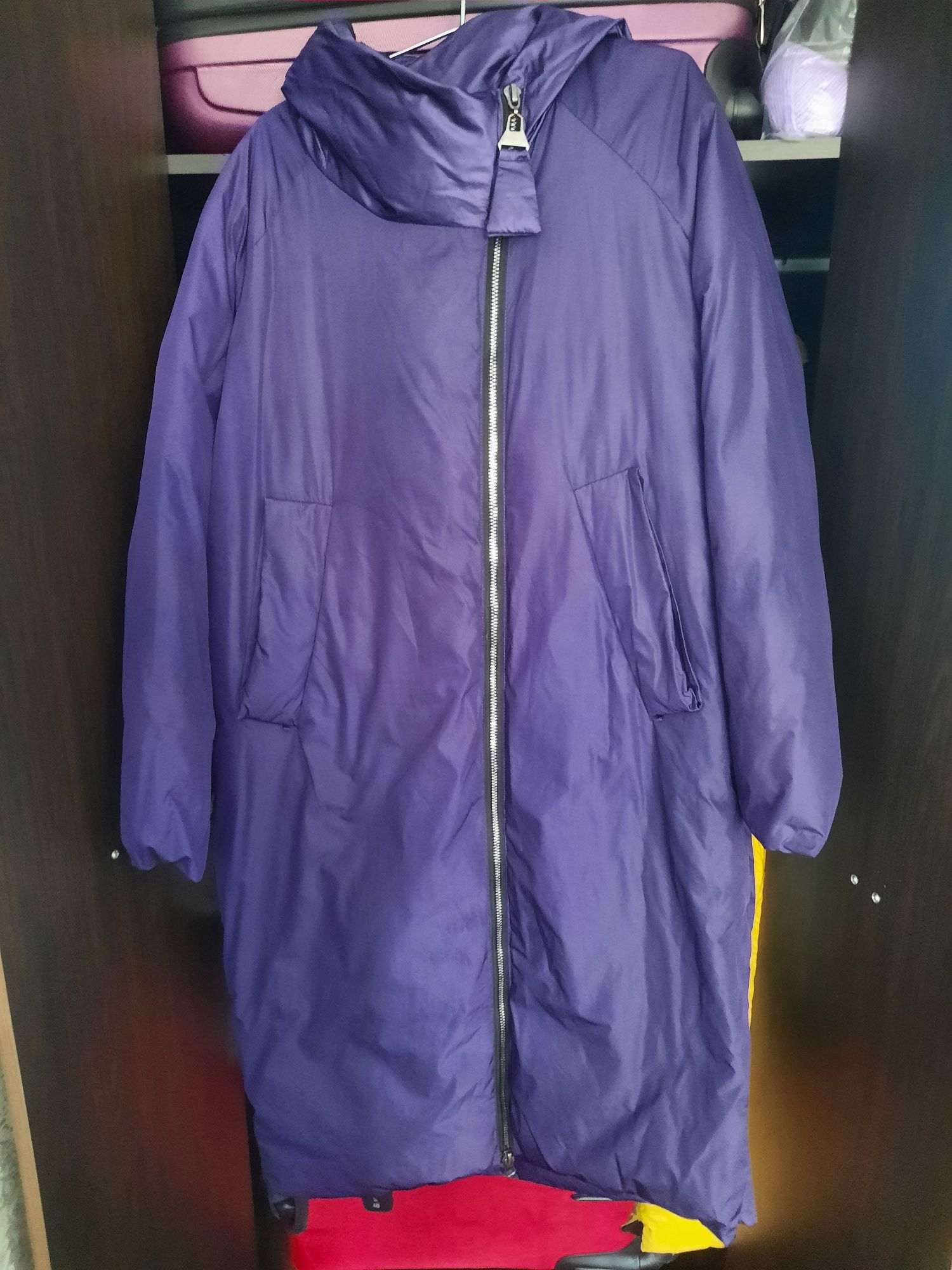 Стильна зимова куртка  р.50