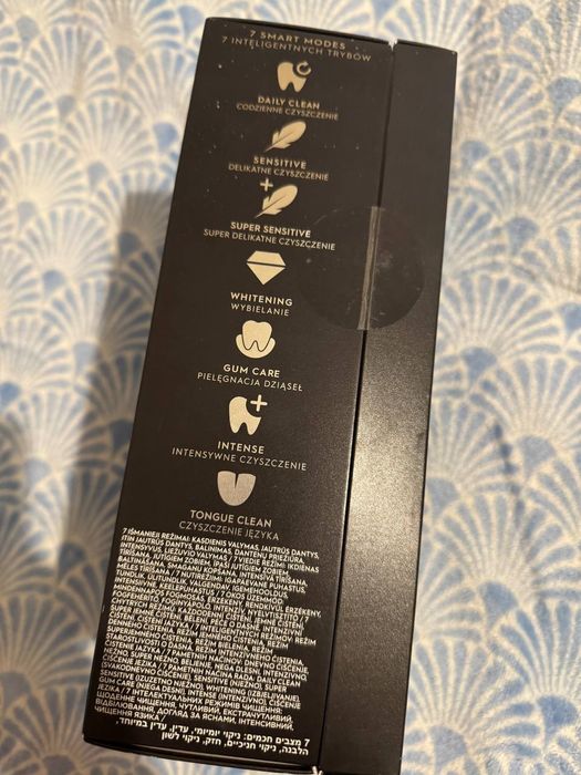 Електрична зубна щітка Oral-B iO 10 Black