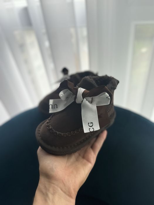 Угг уггі на дівчинку 22 розмір 14 см устілка 13 см устілка 13,5 см