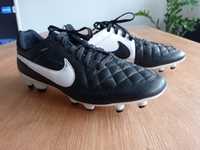 Buty sportowe korki lanki Nike