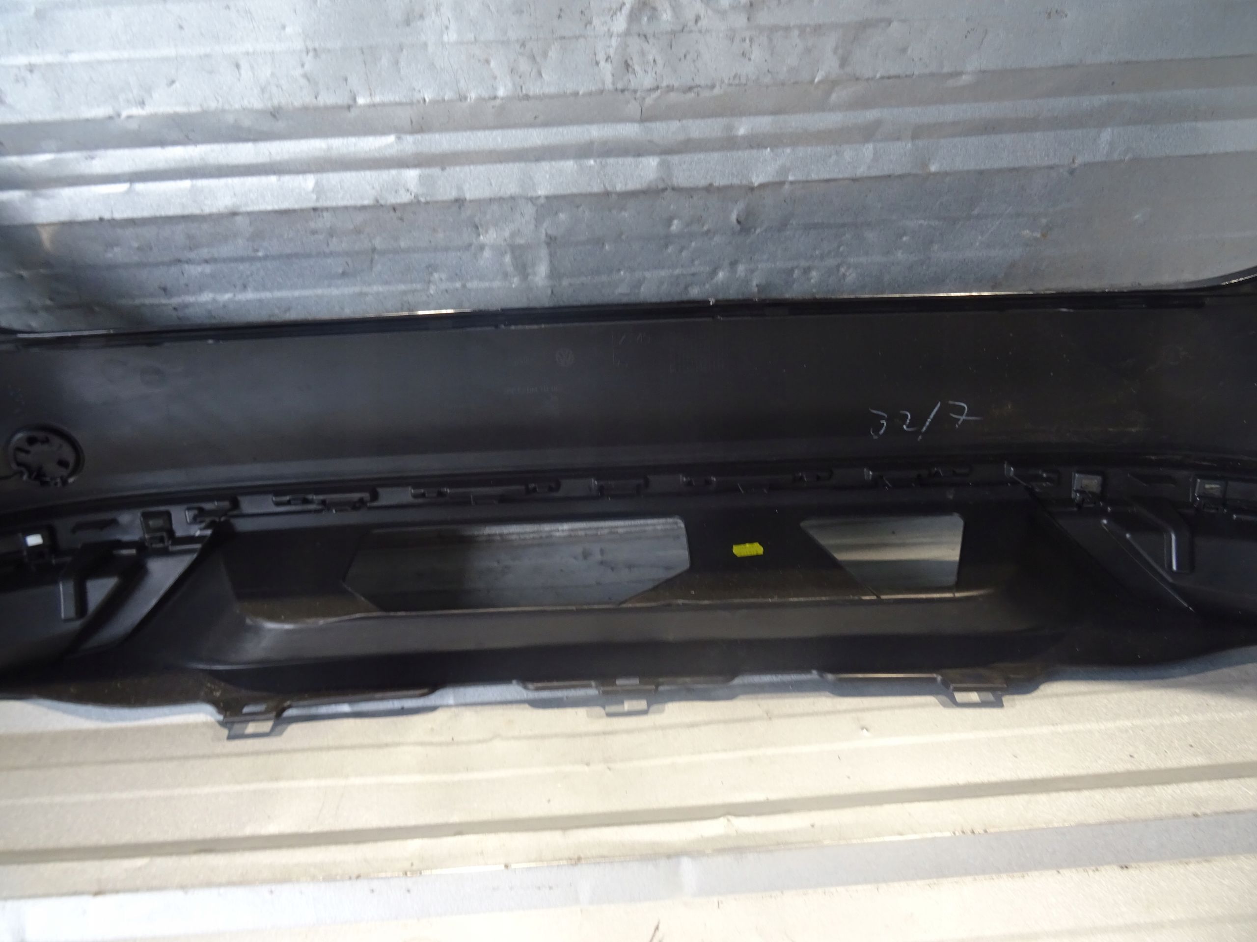 Zderzak tył VW Passat B8 3G9 Kombi Lift 19  OE