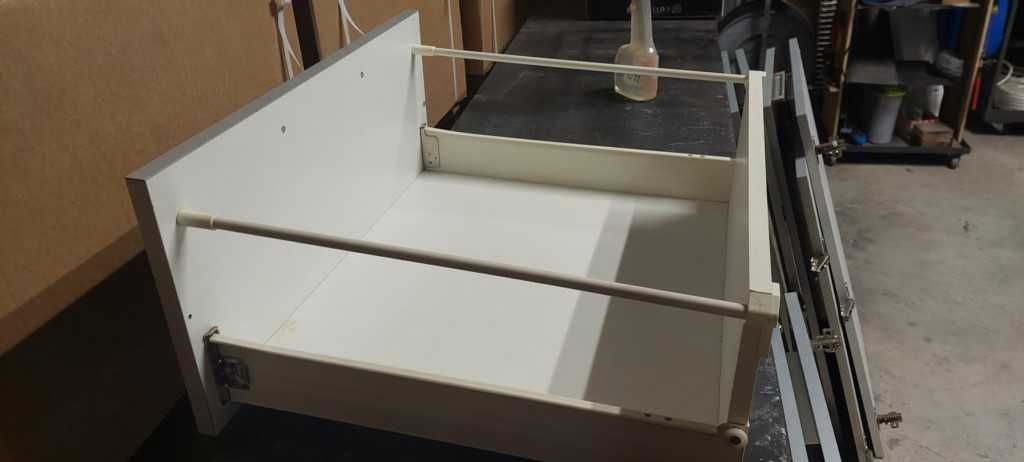 Gavetas Moveis de Cozinha