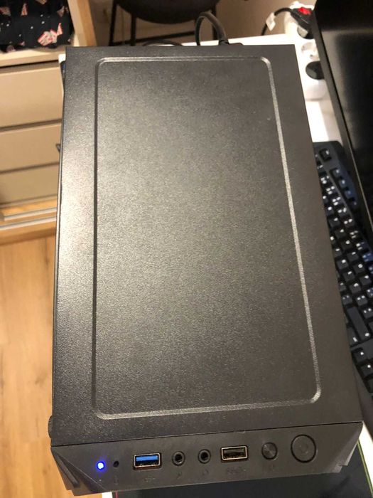 Desktop AMD Ryzen 7 5700x,32gb Ram DDR4, 2Tb SSD nvme, NVIDIA T400 4gb