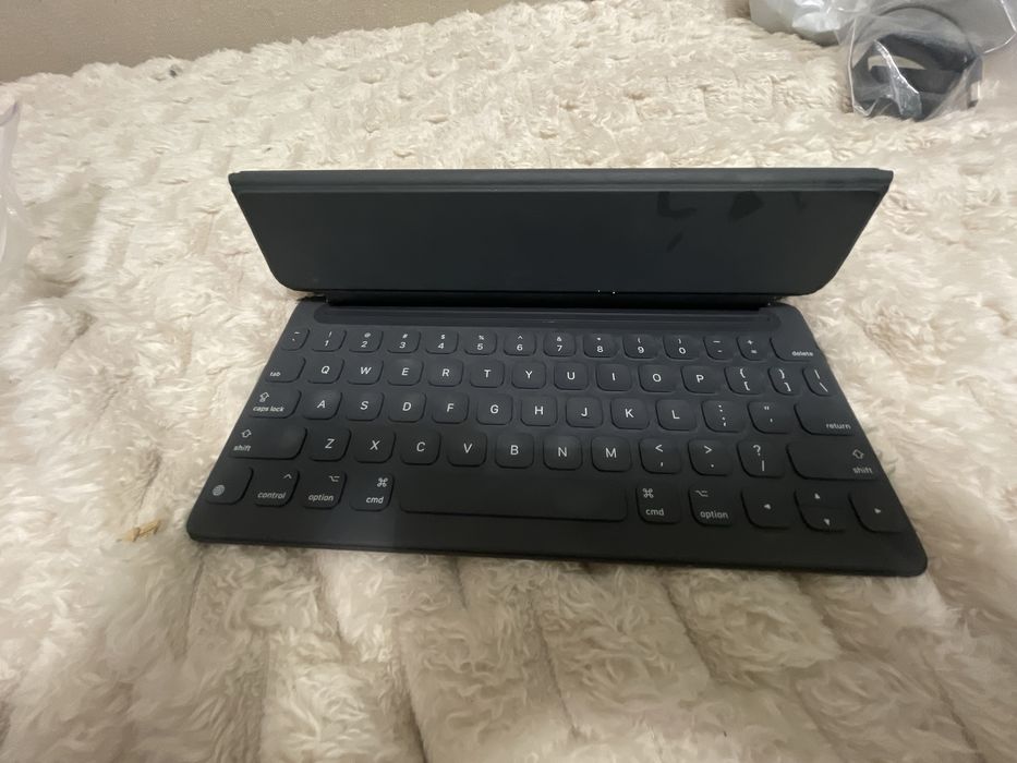 Чохол-клавіатура Smart Keyboard iPad (7th) iPad Air (3rd) A1829 (0733)