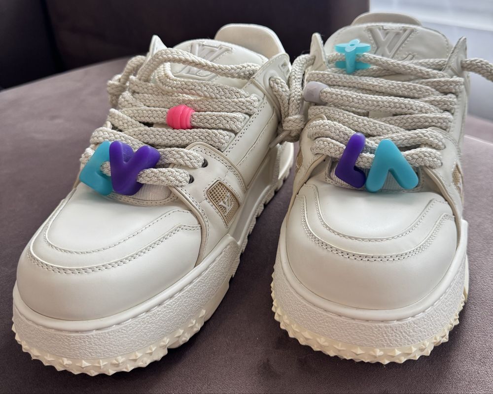 60. Louis Vuitton LV Trainer Maxi White