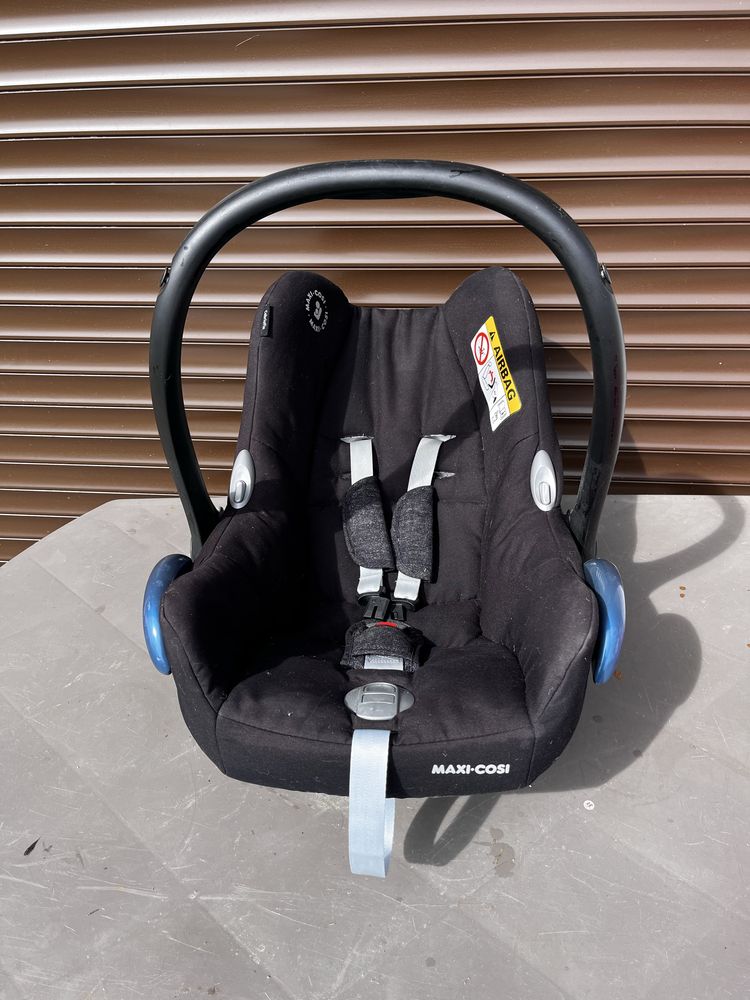 Автокрісло Maxi Cosi Cabriofix