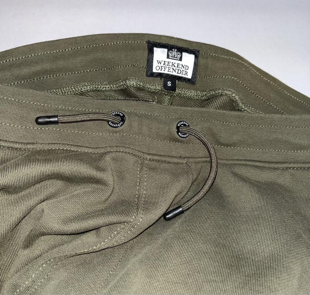 Спортивні штани weekend offender (оригінал)