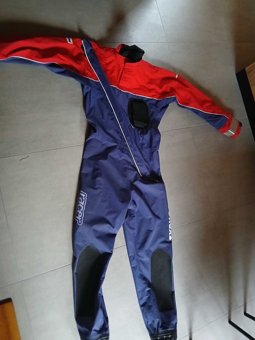 Kombinezon na kajak do sportów wodnych